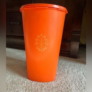 Vintage Tupperware 1222 Tall Servalier Retro Orange Canister
